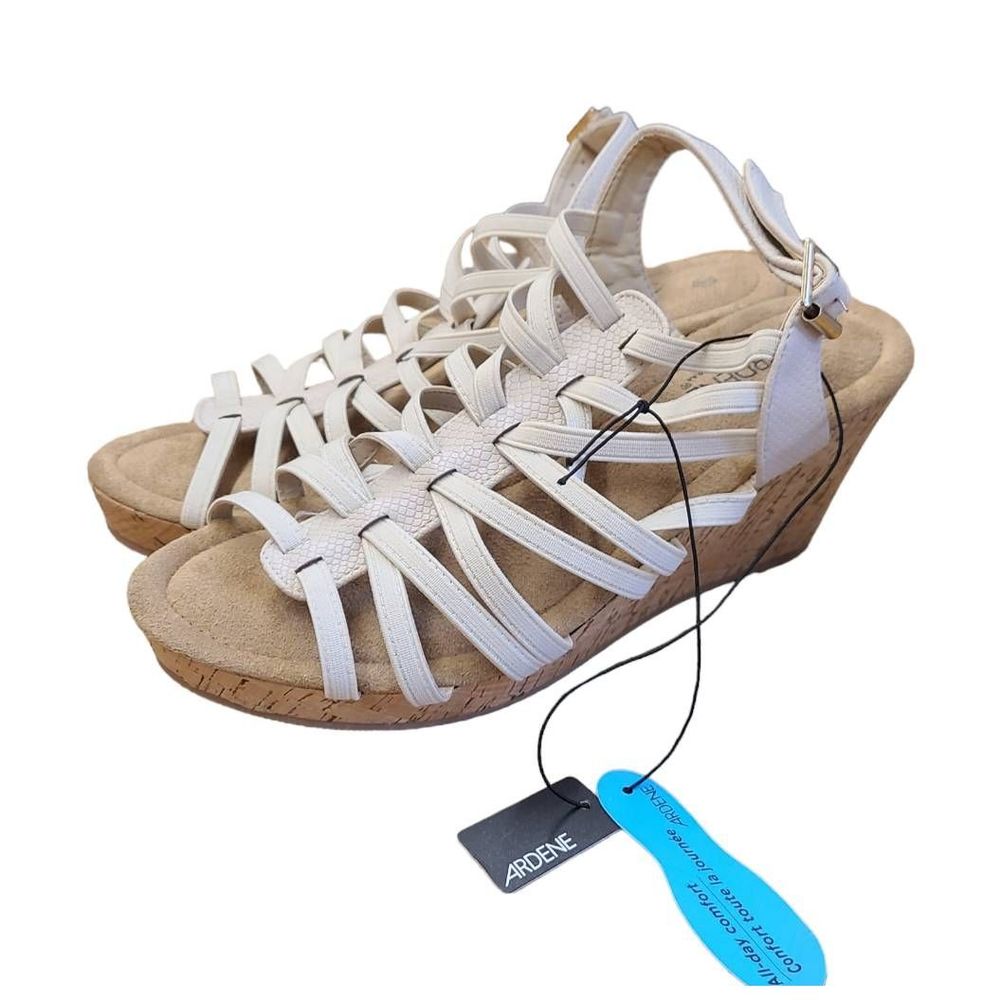 NWT ARDENE Leather Wesdge Sandals 9 - Picture 1 of 8